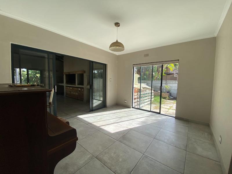 4 Bedroom Property for Sale in Amandelrug Western Cape